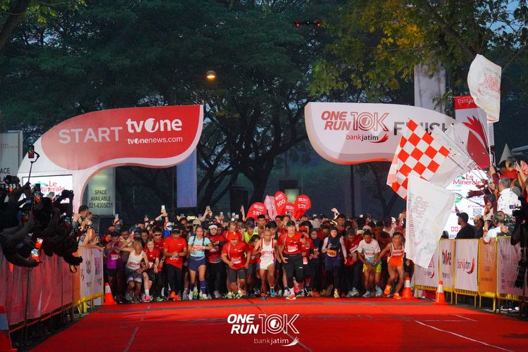 Race photo from ONE RUN 10 K