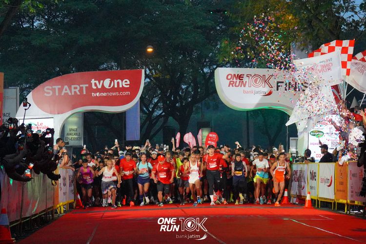 Race photo from ONE RUN 10 K