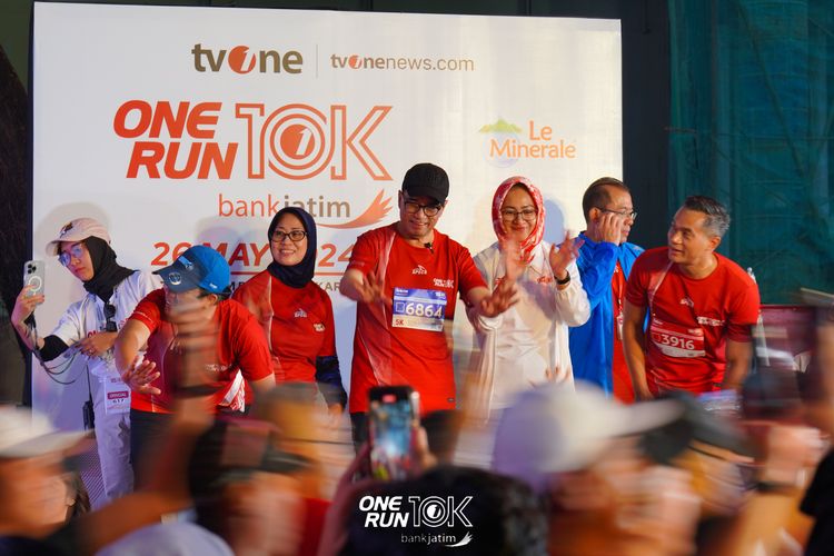Race photo from ONE RUN 10 K