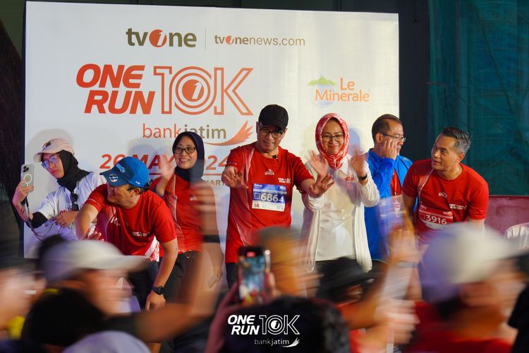 Race photo from ONE RUN 10 K