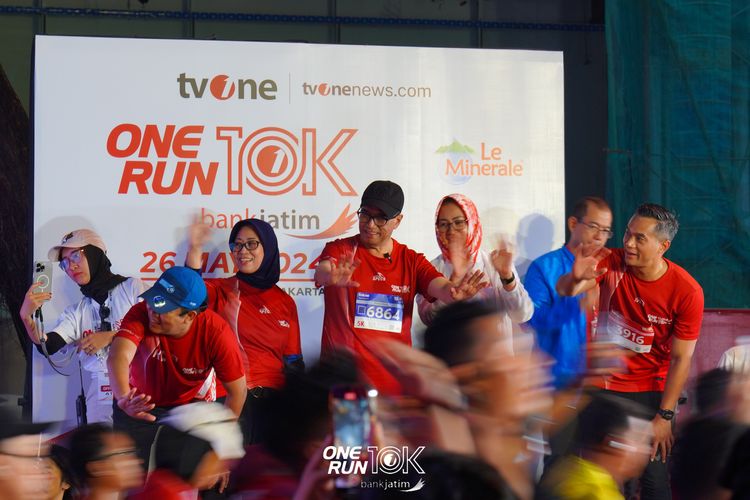 Race photo from ONE RUN 10 K