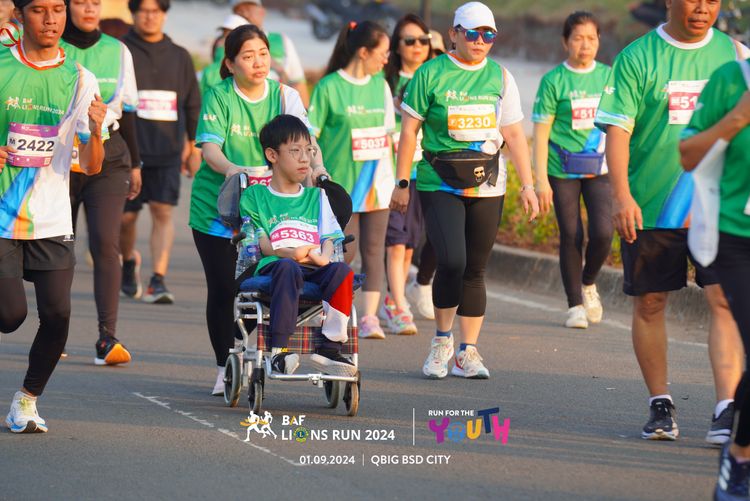 Race photo from BAF LIONS RUN 2024