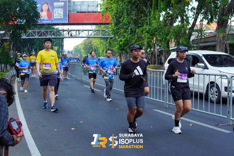 Race photo from SURABAYA ISOPLUS MARATHON 2025