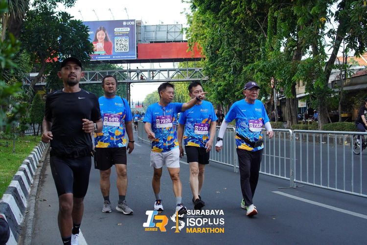 Race photo from SURABAYA ISOPLUS MARATHON 2025