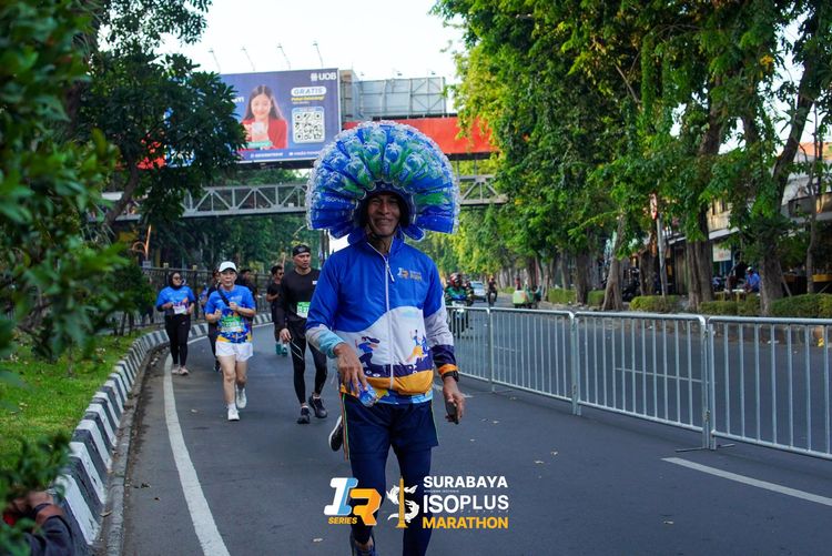 Race photo from SURABAYA ISOPLUS MARATHON 2025
