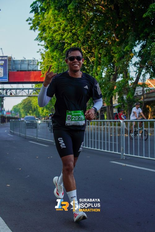Race photo from SURABAYA ISOPLUS MARATHON 2025