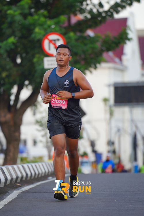 Race photo from Isoplus Run 2024 Surabaya