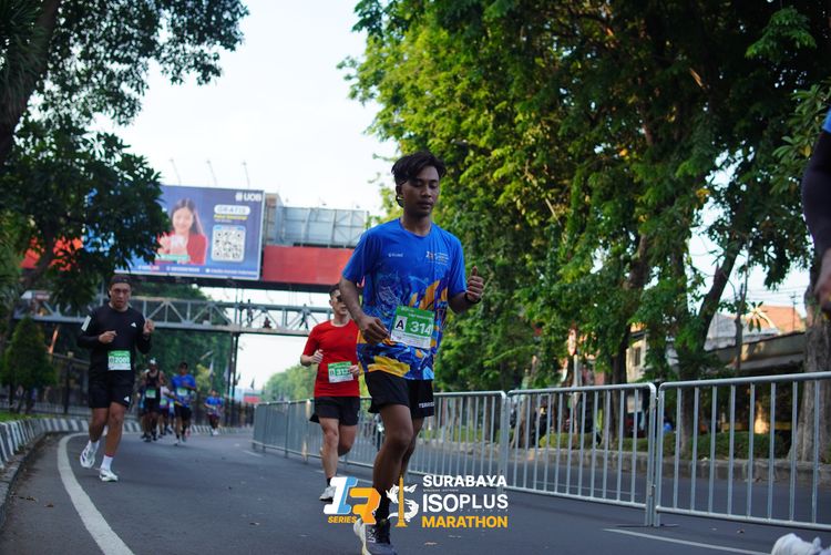 Race photo from SURABAYA ISOPLUS MARATHON 2025