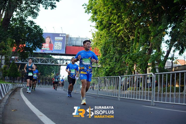 Race photo from SURABAYA ISOPLUS MARATHON 2025