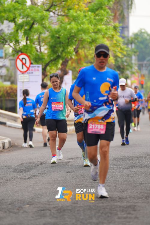 Race photo from Isoplus Run 2024 Surabaya