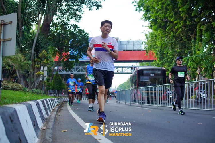 Race photo from SURABAYA ISOPLUS MARATHON 2025