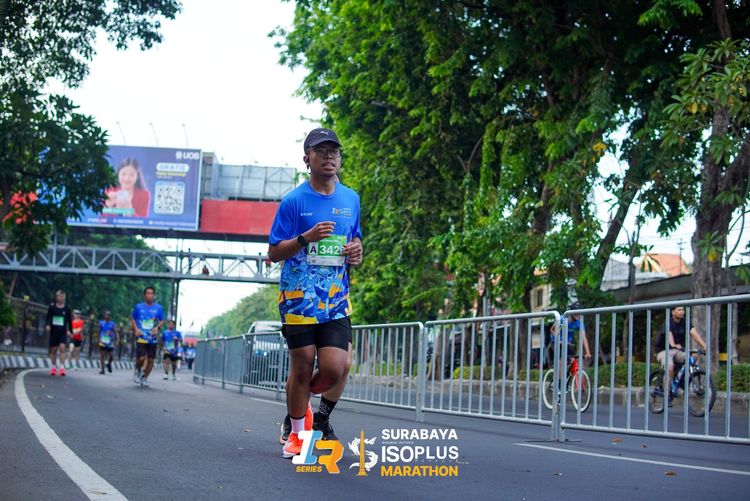 Race photo from SURABAYA ISOPLUS MARATHON 2025