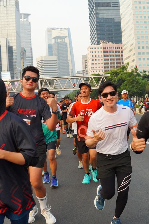 Race photo from One Run 10K Vibes 2024