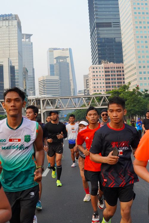Race photo from One Run 10K Vibes 2024