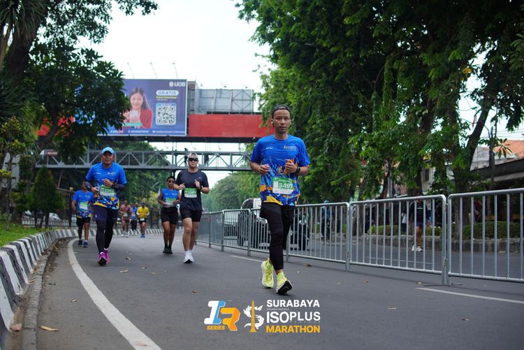 Race photo from SURABAYA ISOPLUS MARATHON 2025