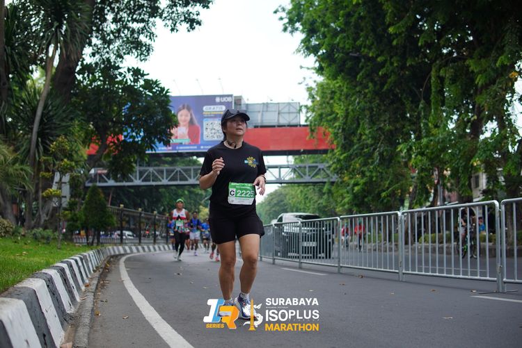 Race photo from SURABAYA ISOPLUS MARATHON 2025