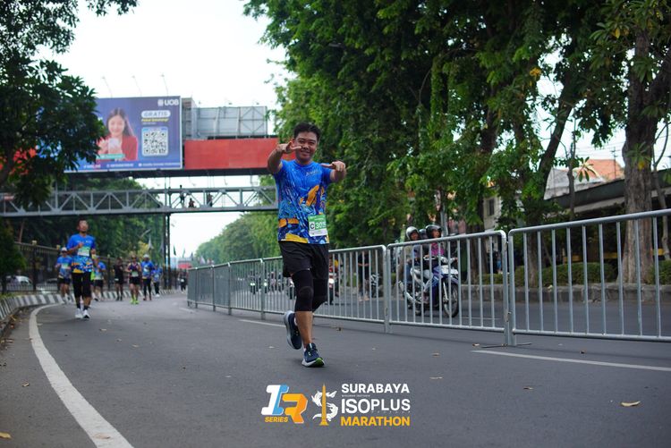 Race photo from SURABAYA ISOPLUS MARATHON 2025