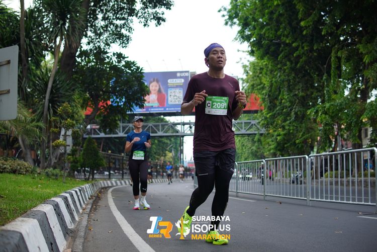 Race photo from SURABAYA ISOPLUS MARATHON 2025