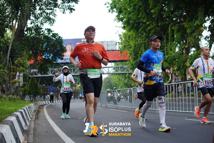 Race photo from SURABAYA ISOPLUS MARATHON 2025