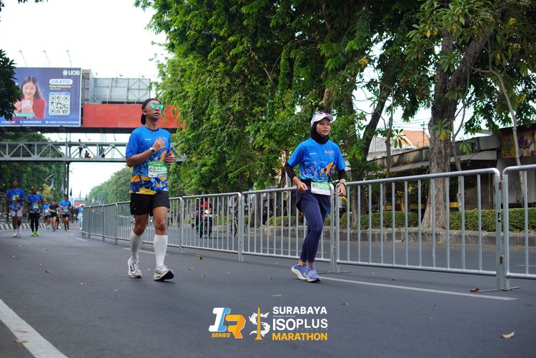 Race photo from SURABAYA ISOPLUS MARATHON 2025