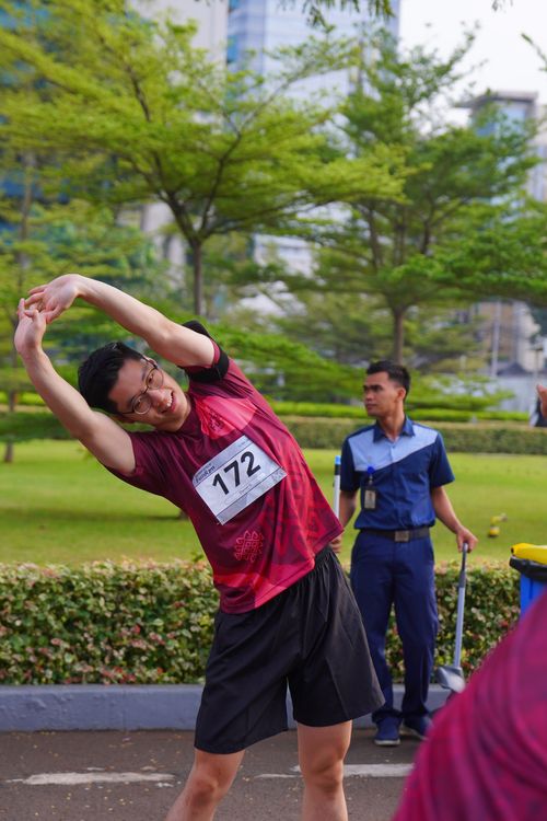 Race photo from Assurance Fun Run 2024