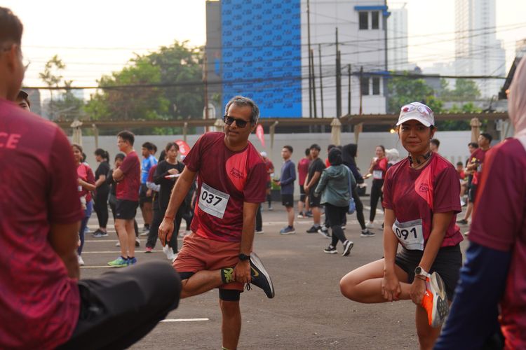 Race photo from Assurance Fun Run 2024