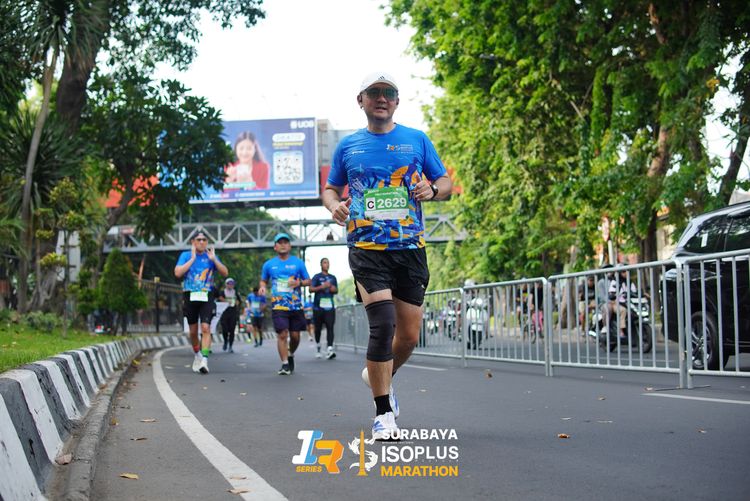 Race photo from SURABAYA ISOPLUS MARATHON 2025