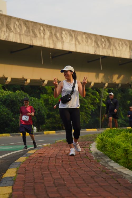 Race photo from Assurance Fun Run 2024