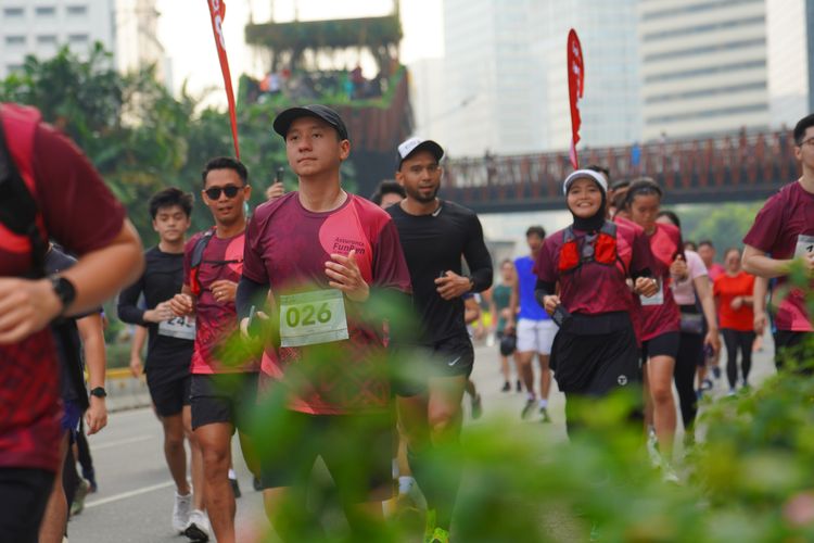 Race photo from Assurance Fun Run 2024