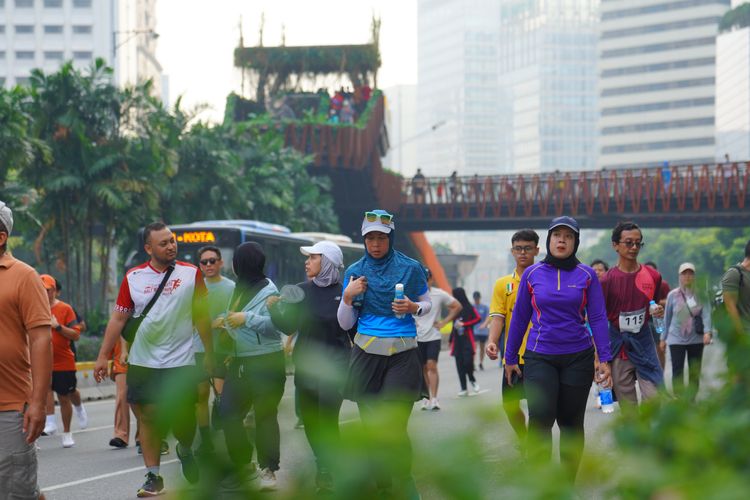 Race photo from Assurance Fun Run 2024
