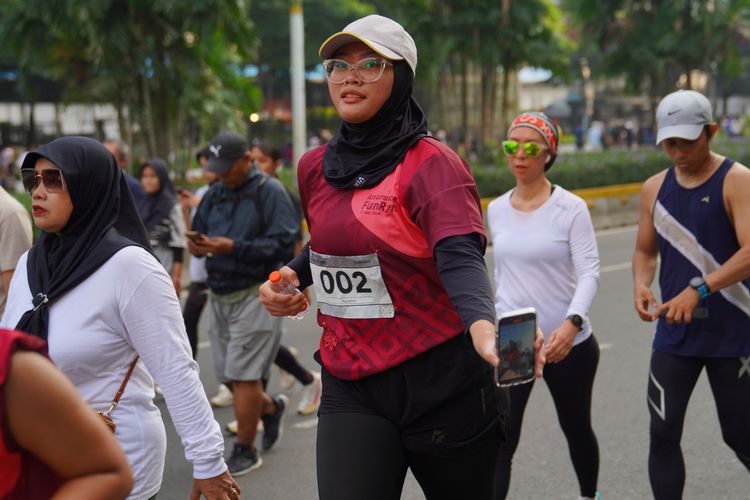 Race photo from Assurance Fun Run 2024