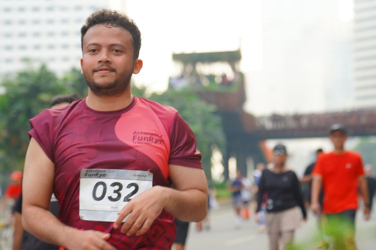 Race photo from Assurance Fun Run 2024