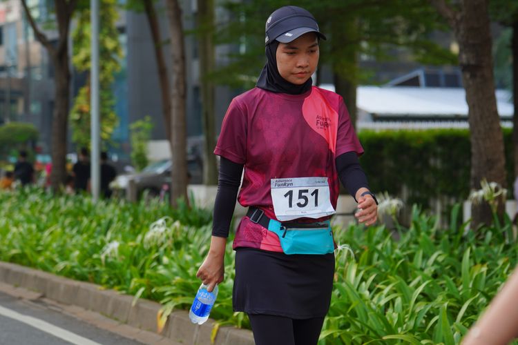 Race photo from Assurance Fun Run 2024