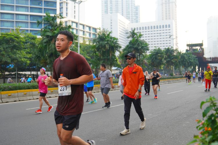 Race photo from Assurance Fun Run 2024