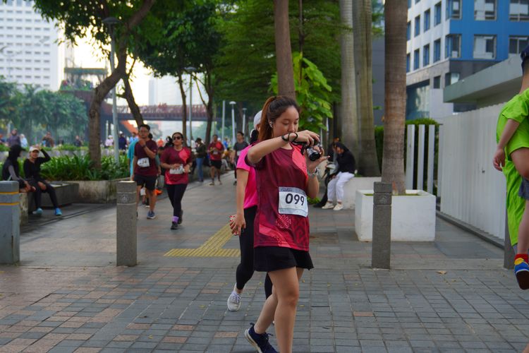 Race photo from Assurance Fun Run 2024