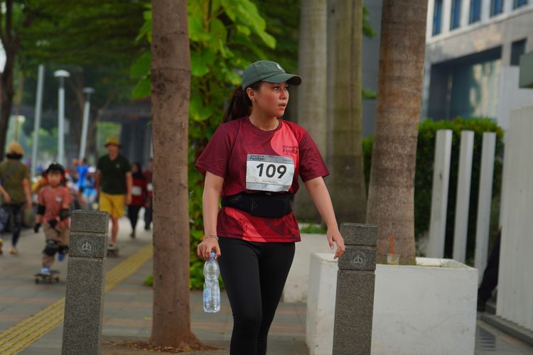Race photo from Assurance Fun Run 2024