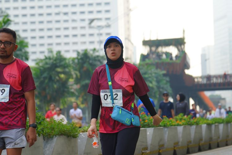 Race photo from Assurance Fun Run 2024