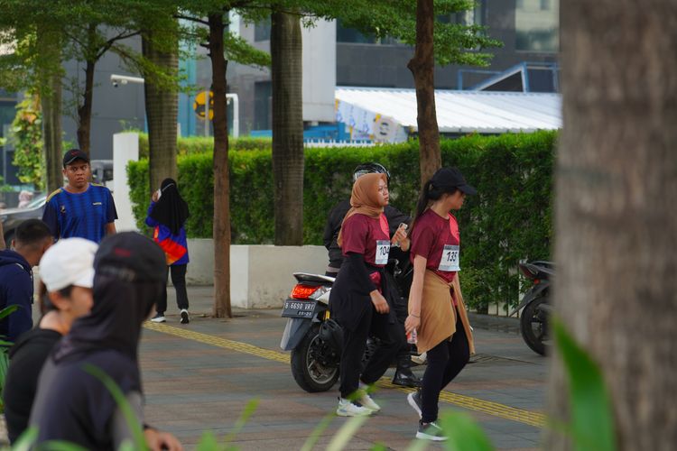 Race photo from Assurance Fun Run 2024