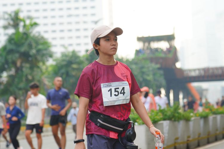 Race photo from Assurance Fun Run 2024