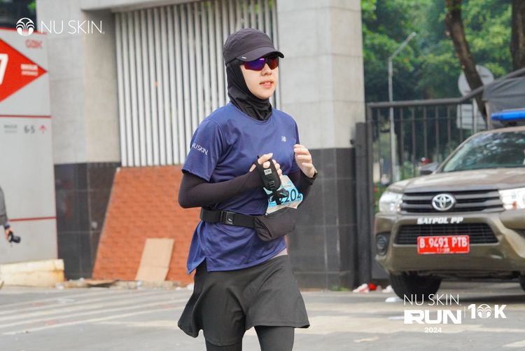 Race photo from Nu Skin Run 10K