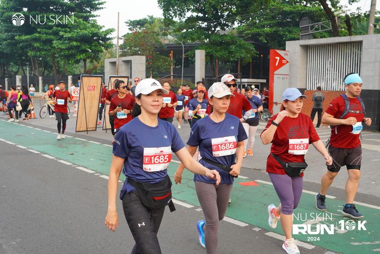 Race photo from Nu Skin Run 10K