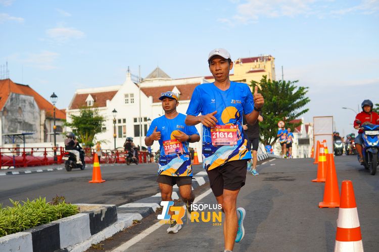 Race photo from Isoplus Run 2024 Surabaya