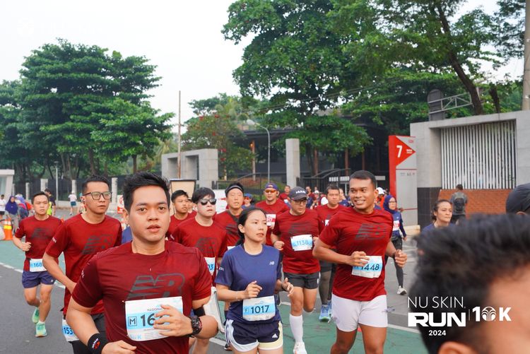 Race photo from Nu Skin Run 10K