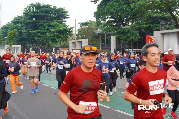 Race photo from Nu Skin Run 10K