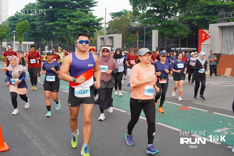 Race photo from Nu Skin Run 10K