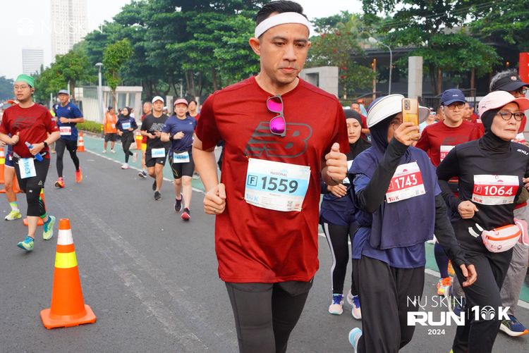 Race photo from Nu Skin Run 10K