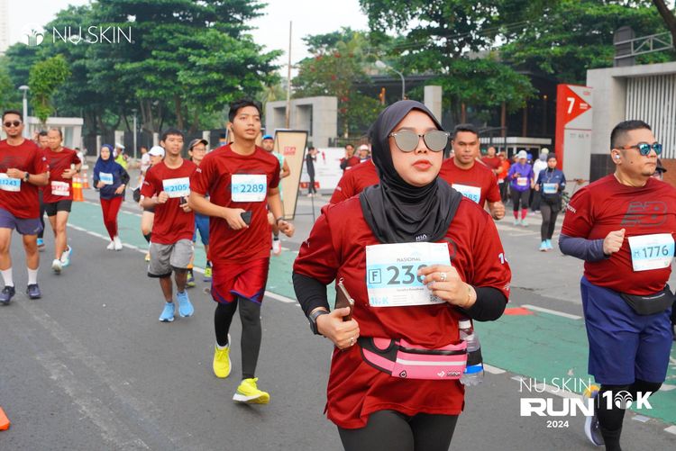 Race photo from Nu Skin Run 10K