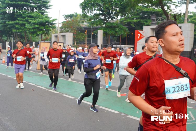 Race photo from Nu Skin Run 10K