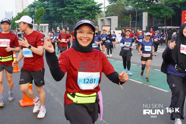 Race photo from Nu Skin Run 10K