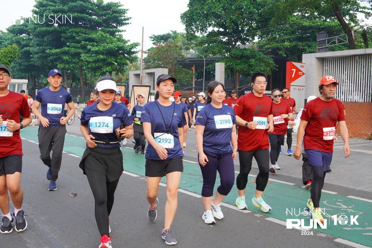 Race photo from Nu Skin Run 10K